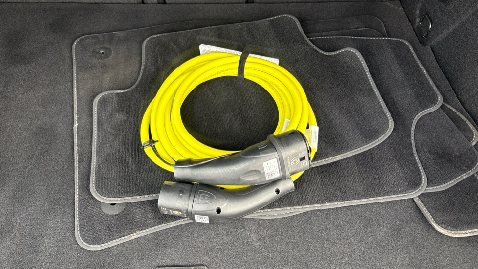 VOLKSWAGEN GOLF Image 22