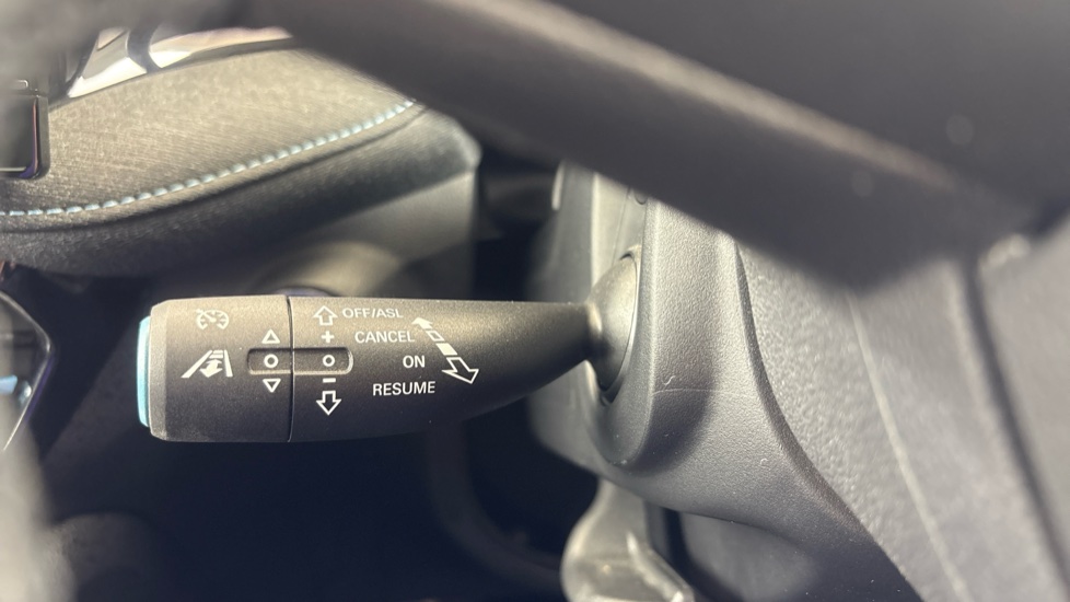 MG MG5 cruise control