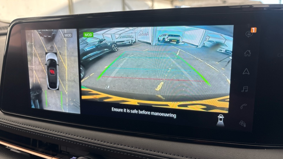 NISSAN ARIYA Reverse camera