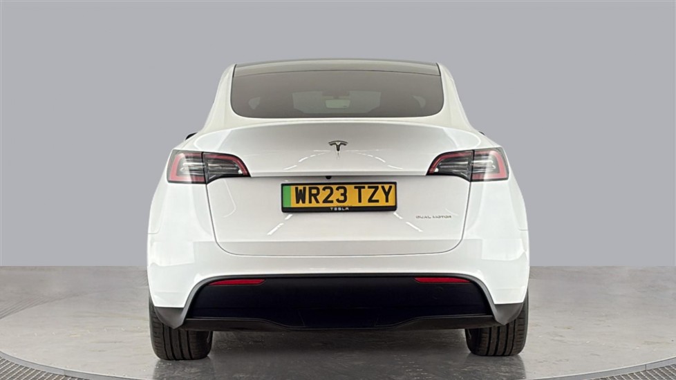 TESLA MODEL Y Image 4
