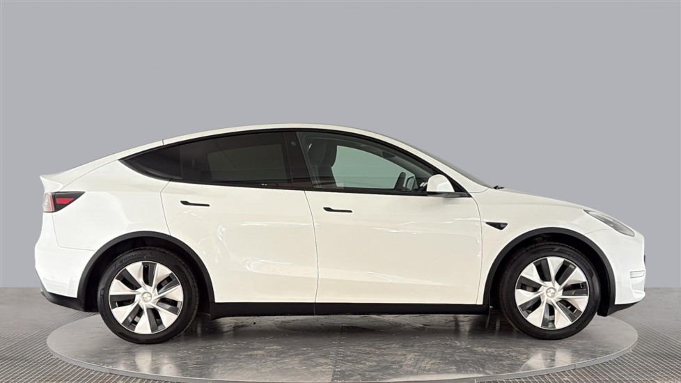 TESLA MODEL Y Image 6