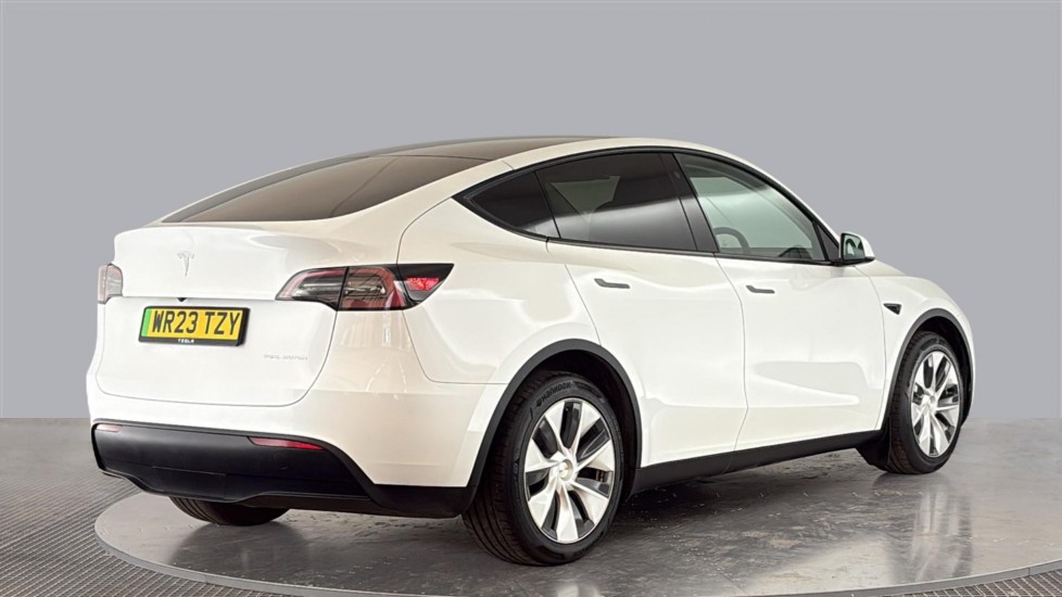 TESLA MODEL Y Image 5