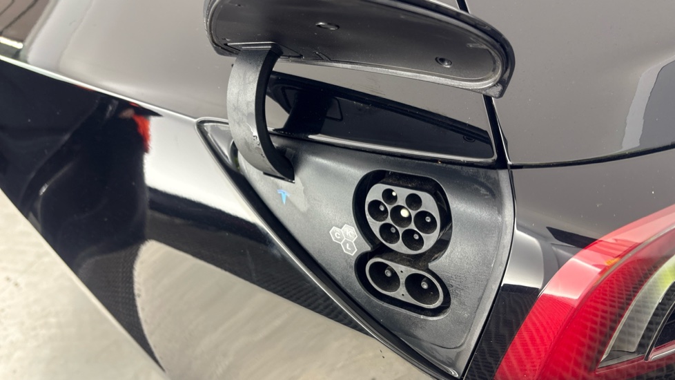 TESLA MODEL 3 SALOON RWD 4dr Auto
