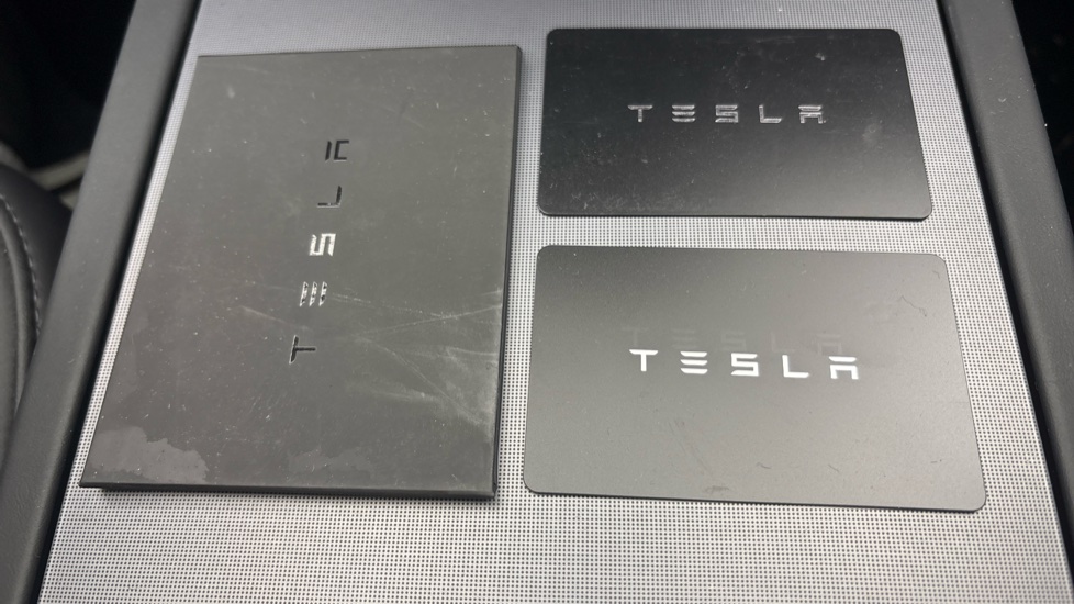 TESLA MODEL 3 SALOON RWD 4dr Auto