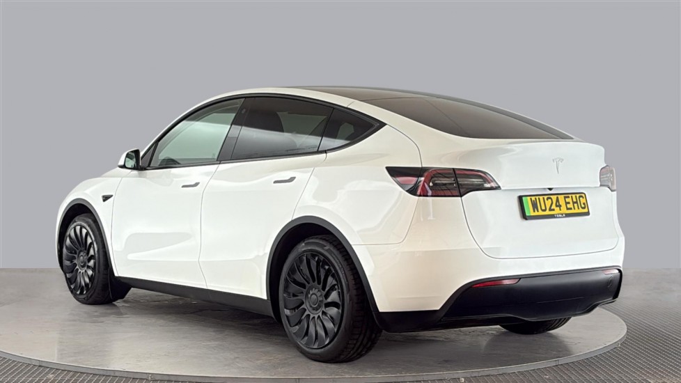 TESLA MODEL Y Image 3