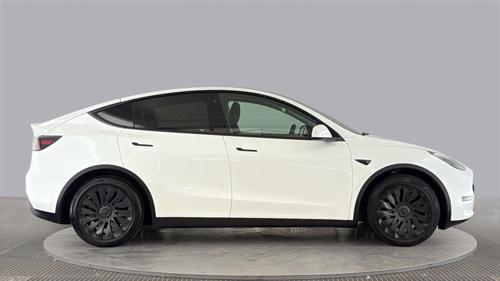 TESLA MODEL Y Image 6