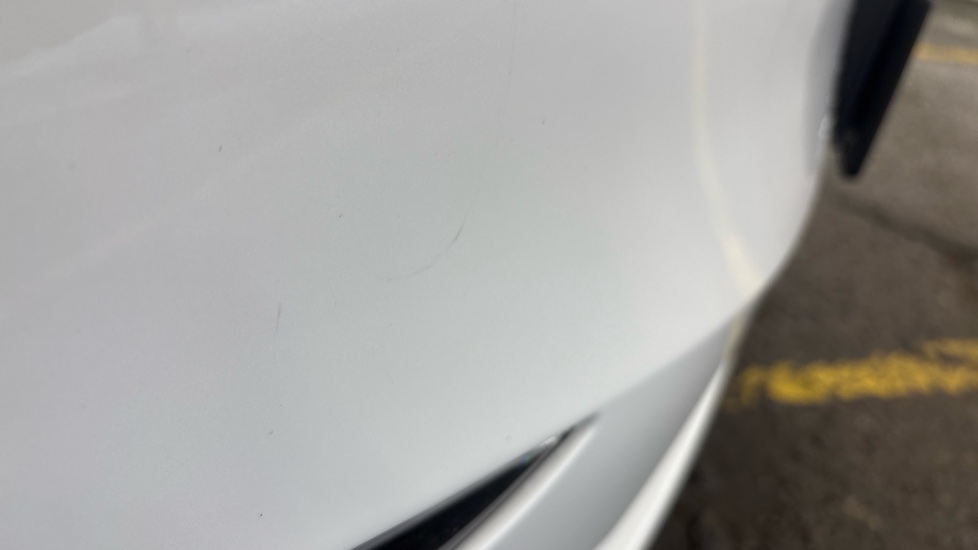 TESLA MODEL Y HATCHBACK Long Range AWD 5dr Auto