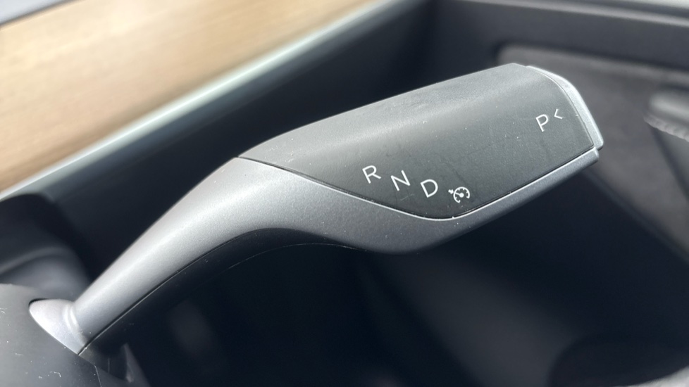 TESLA MODEL Y HATCHBACK Long Range AWD 5dr Auto