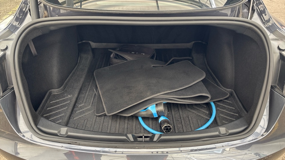 TESLA MODEL 3 SALOON Long Range RWD 4dr Auto