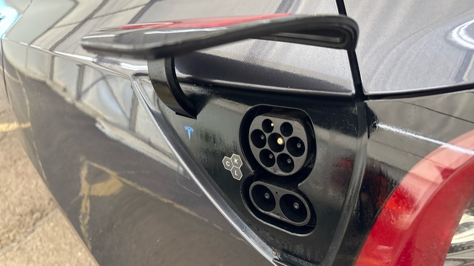 TESLA MODEL 3 SALOON Long Range RWD 4dr Auto