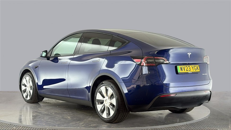 TESLA MODEL Y Image 3