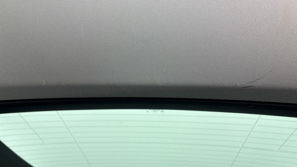 TESLA MODEL Y HATCHBACK Long Range AWD 5dr Auto