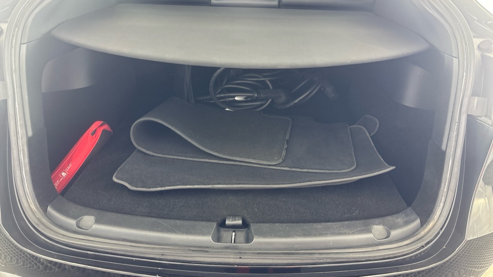 TESLA MODEL Y HATCHBACK Long Range AWD 5dr Auto