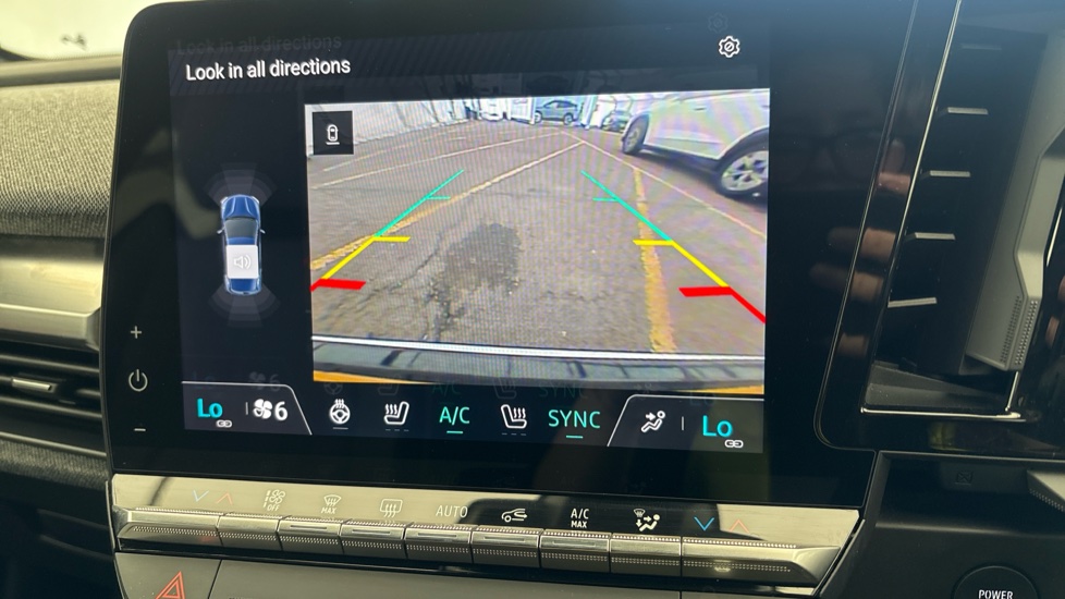 RENAULT MEGANE E-TECH reverse camera