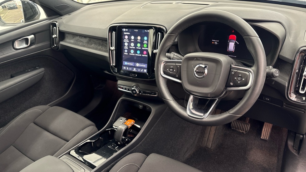 VOLVO XC40 Image 9