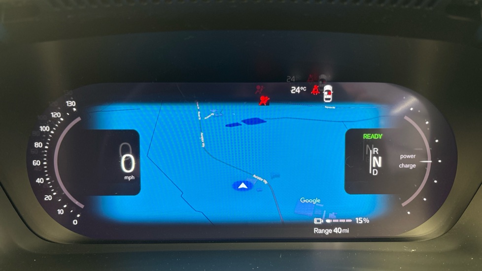 VOLVO XC40 Image 13