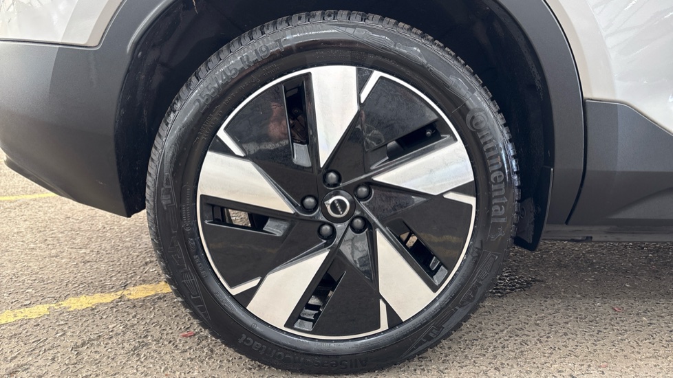 VOLVO XC40 Image 19