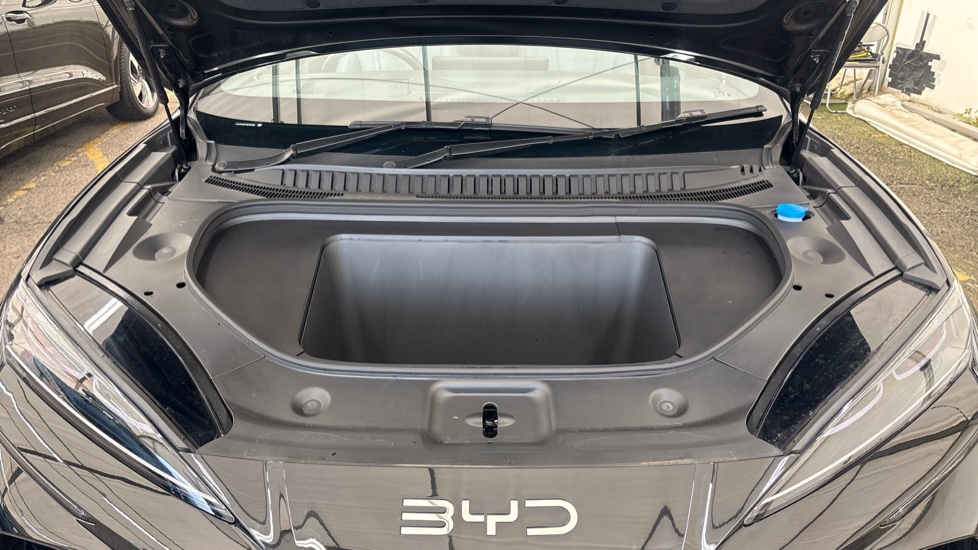 BYD SEALION 7 Image 16