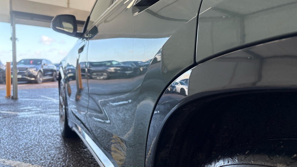 BMW iX1 ELECTRIC ESTATE 230kW xDrive30 xLine 65kWh 5dr Auto [22kWCh]