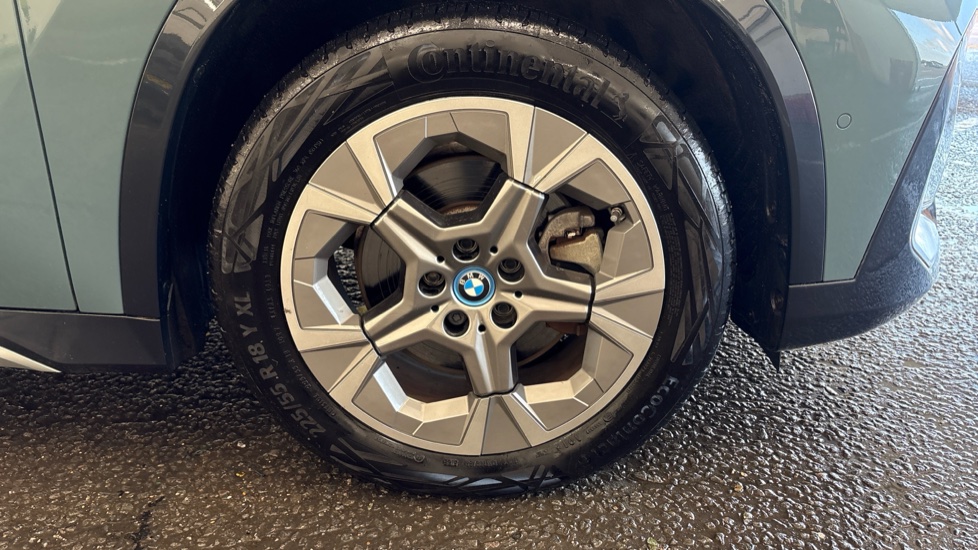 BMW iX1 ELECTRIC ESTATE 230kW xDrive30 xLine 65kWh 5dr Auto [22kWCh]
