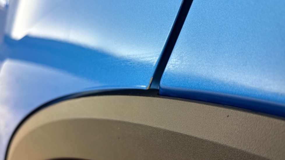 MG ZS Chips