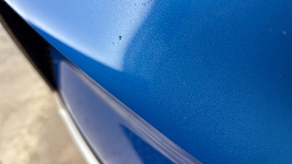MG ZS Multiple chips and scratches