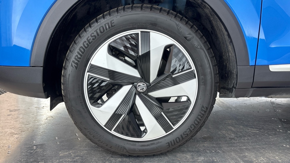 MG ZS Image 17