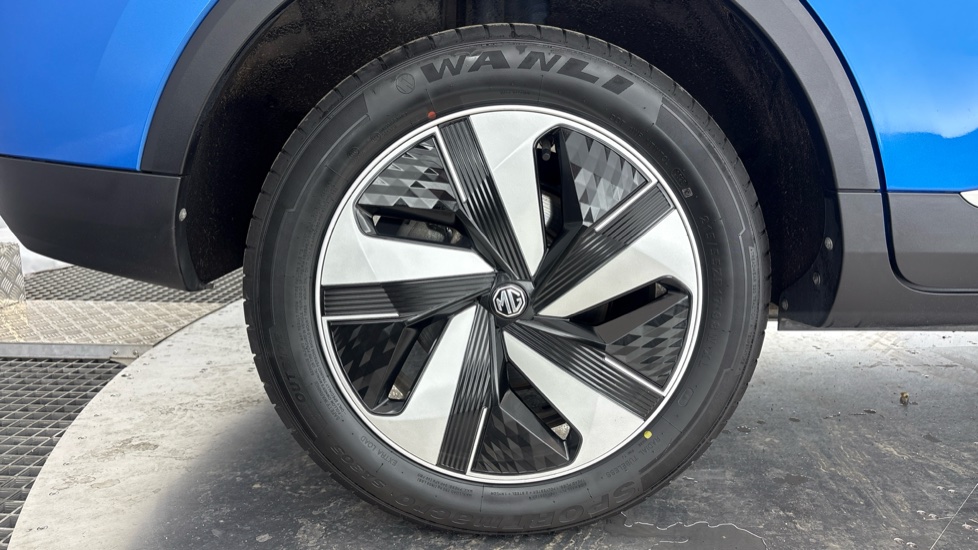 MG ZS Image 19