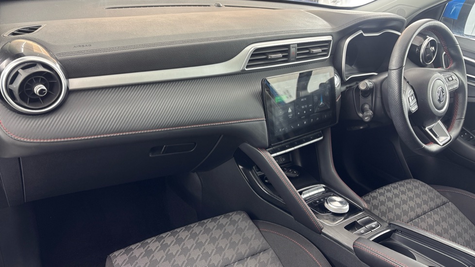 MG ZS Image 10