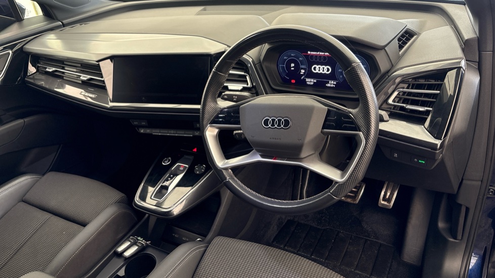 AUDI Q4 E-TRON ESTATE 150kW 40 82kWh S Line 5dr Auto