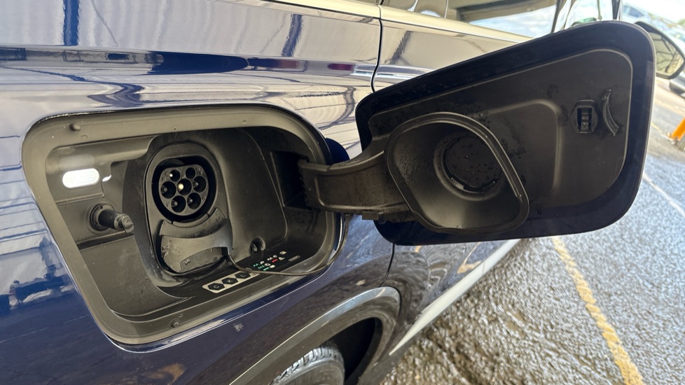AUDI Q4 E-TRON ESTATE 150kW 40 82kWh S Line 5dr Auto