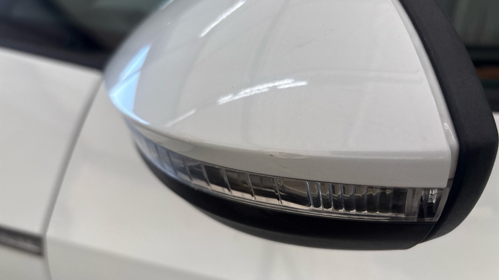 VOLKSWAGEN ID.3 HATCHBACK 110kW Life Pure Perform 45kWh 5dr Auto [110kW Ch]