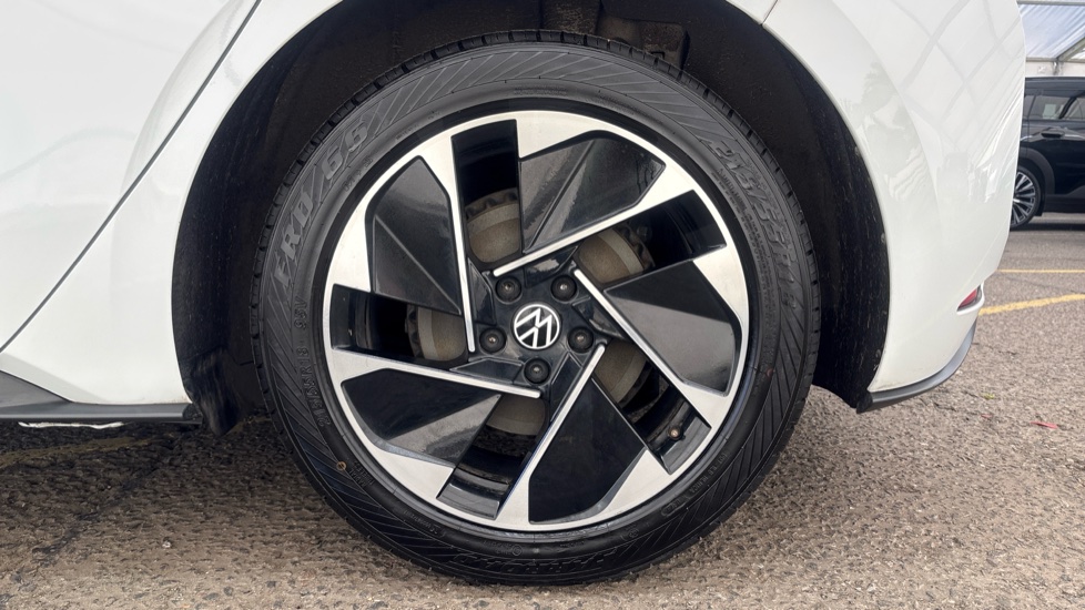 VOLKSWAGEN ID.3 HATCHBACK 110kW Life Pure Perform 45kWh 5dr Auto [110kW Ch]