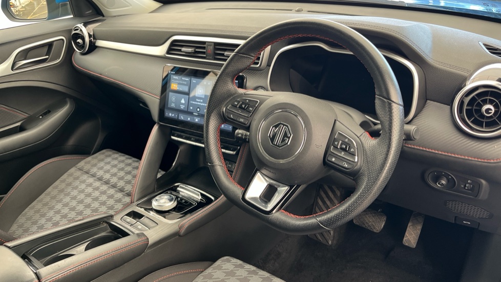 MG ZS Image 9