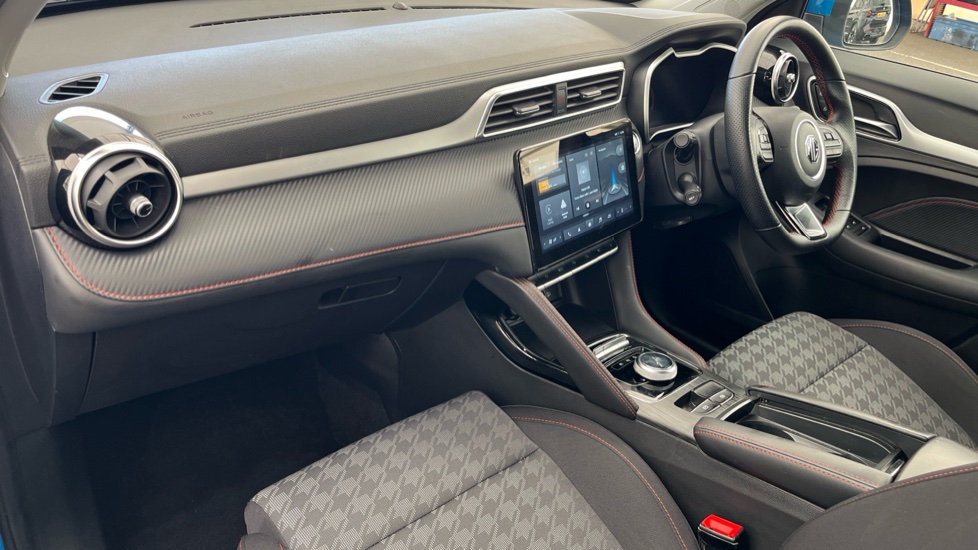 MG ZS Image 10