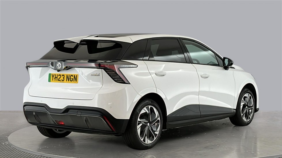 MG MOTOR UK MG4 HATCHBACK 150kW Trophy EV Long Range 64kWh 5dr Auto