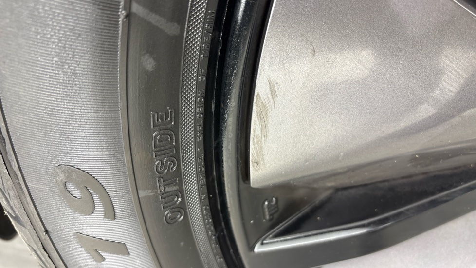 NISSAN ARIYA Scuff