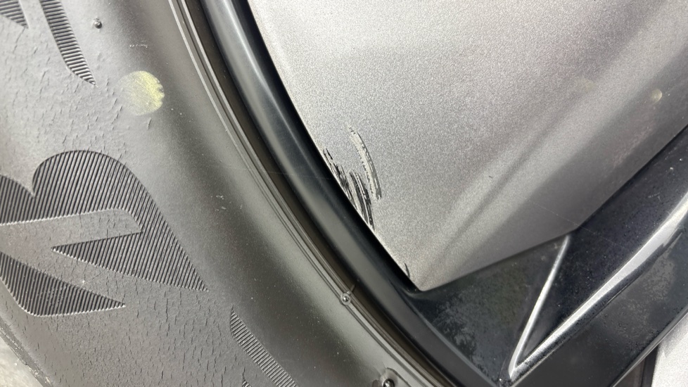 NISSAN ARIYA Scuff