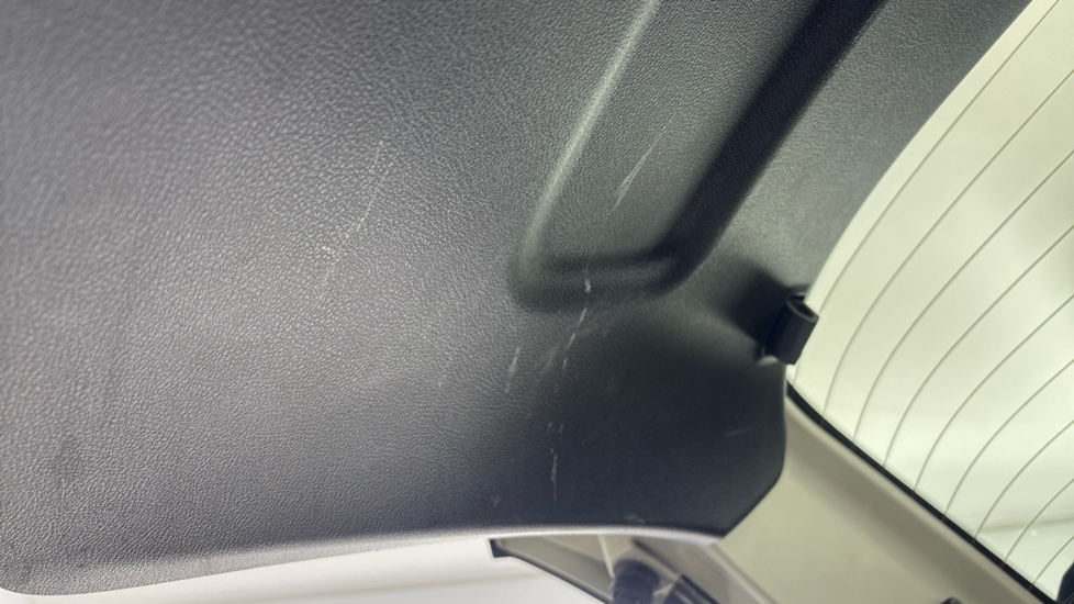 NISSAN ARIYA Scuff