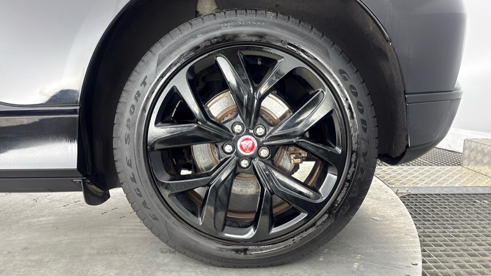 JAGUAR I-PACE ESTATE 294kW EV400 SE 90kWh 5dr Auto [11kW Charger]