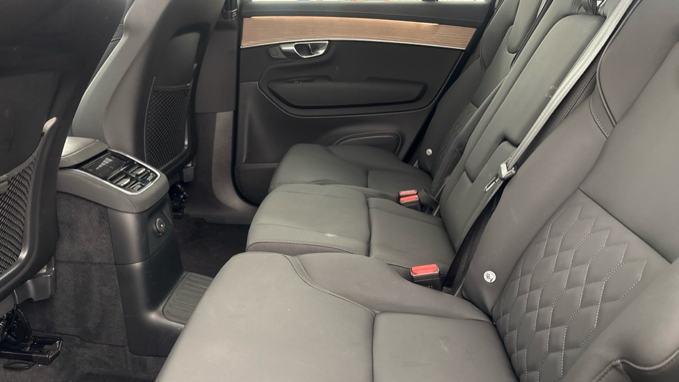 VOLVO XC90 Image 14