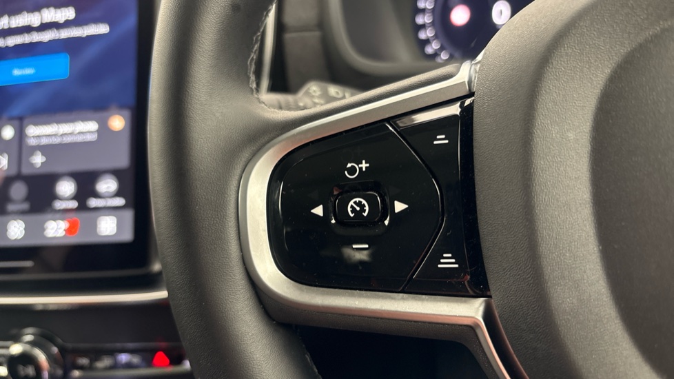 VOLVO XC90 Cruise control