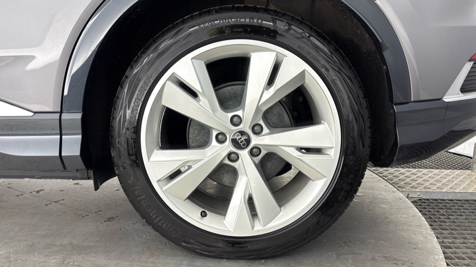 AUDI Q4 E-TRON SPORTBACK 210kW 45 82kWh S Line 5dr Auto [Leather]