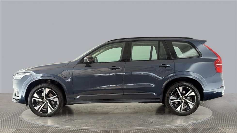 VOLVO XC90 Image 2