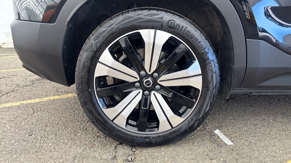 VOLVO C40 Image 19