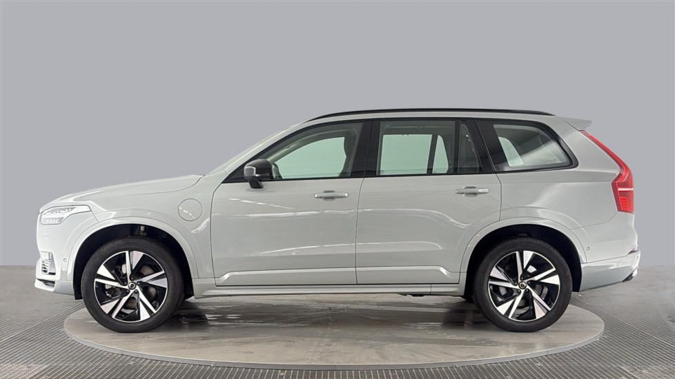 VOLVO XC90 Image 2