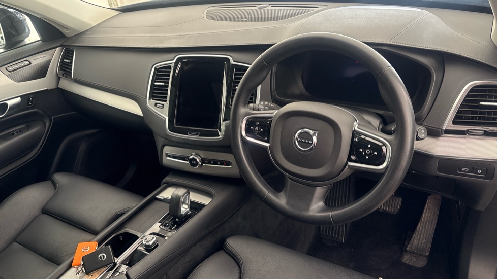 VOLVO XC90 Image 9