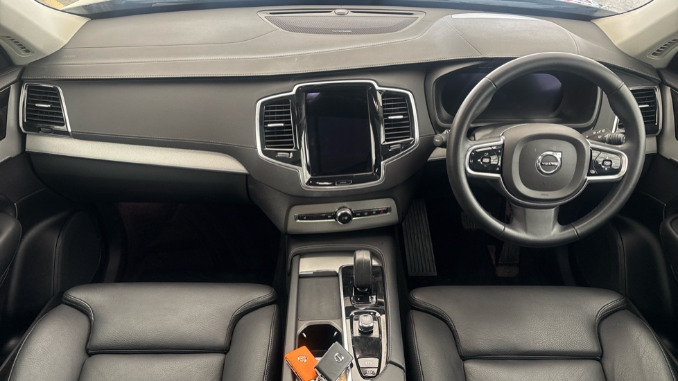 VOLVO XC90 Image 11