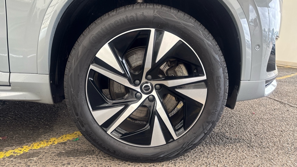 VOLVO XC90 ESTATE 2.0 T8 [455] RC PHEV Plus Dark 5dr AWD Geartronic