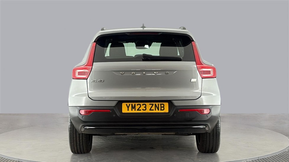 VOLVO XC40 ESTATE 1.5 T4 Recharge PHEV Plus Dark 5dr Auto